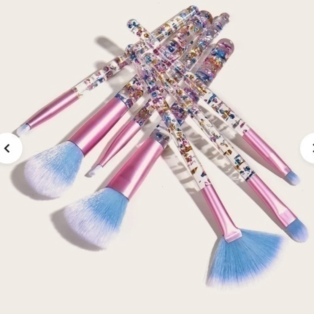 New 7 piece makeup  brush set